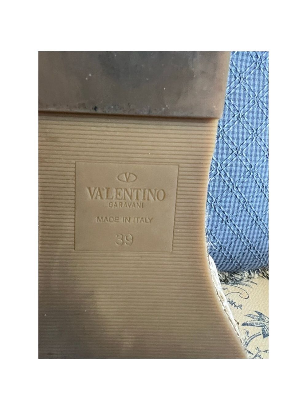 Women's Valentino Garavani Rockstud White Gold Espadrille Slides US 8.5 - Picture 6 of 6